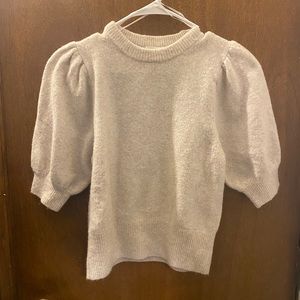 H&M Short Sleeve Ivory Sweater Size M